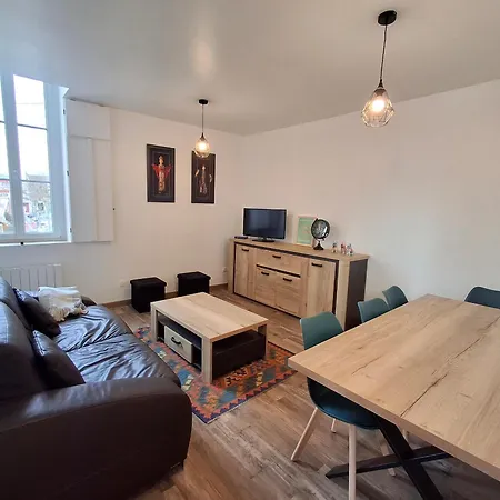 Lumineux 2 Ch, Proche & Commerces - Fr-1-706-31 Apartment *